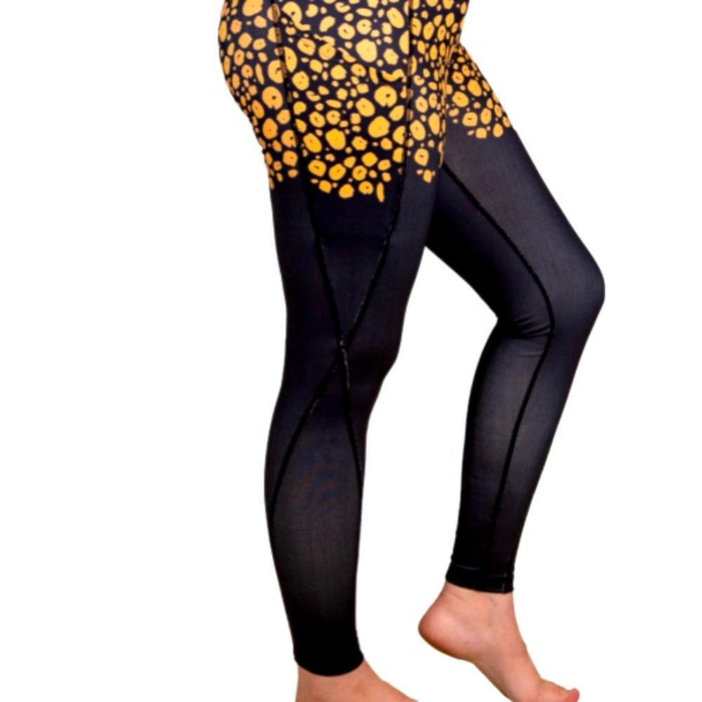 Simply Southern Leggings Rawr...